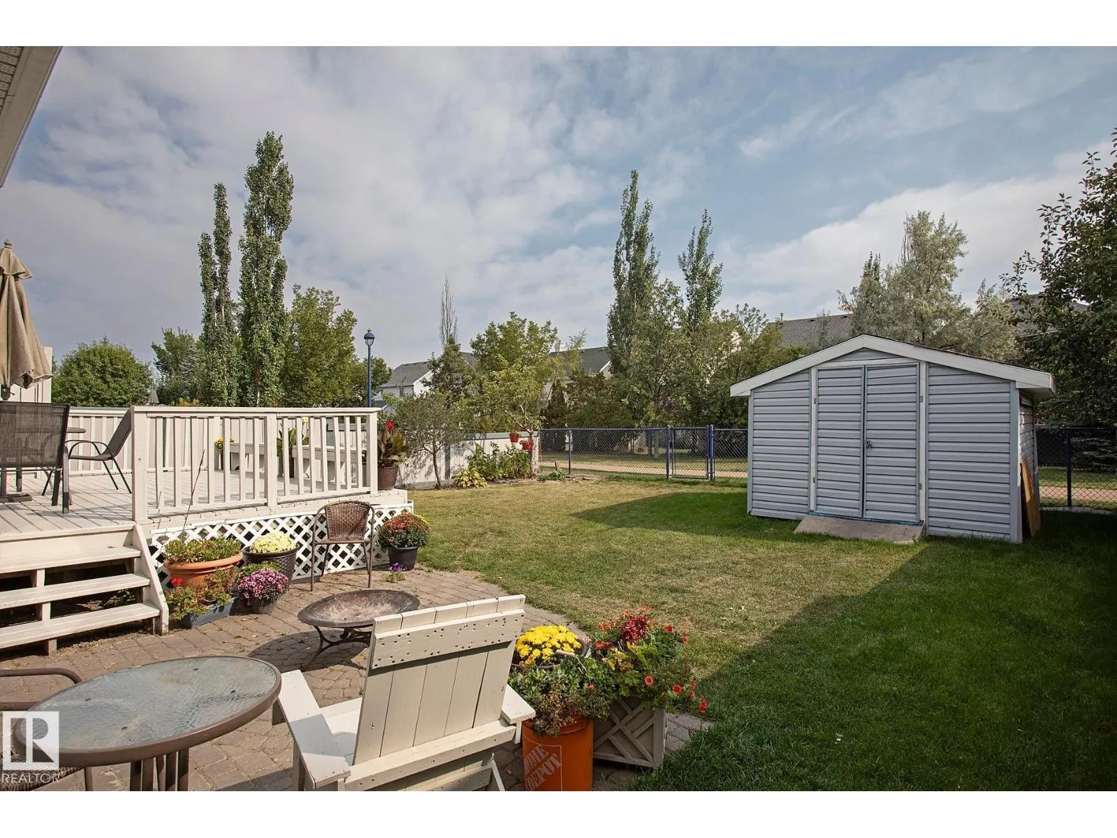 1115 82 ST SW
