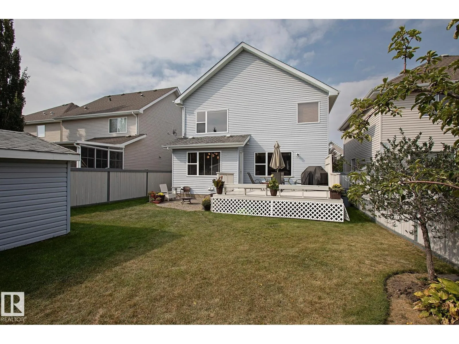 1115 82 ST SW