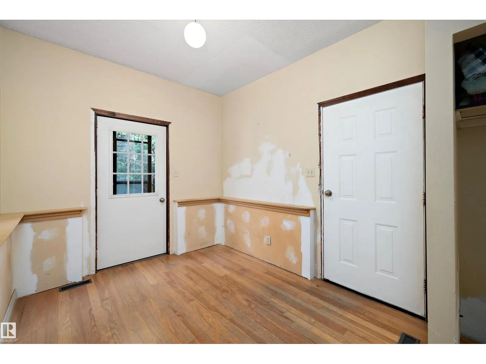 #35 24119 TWP ROAD 554