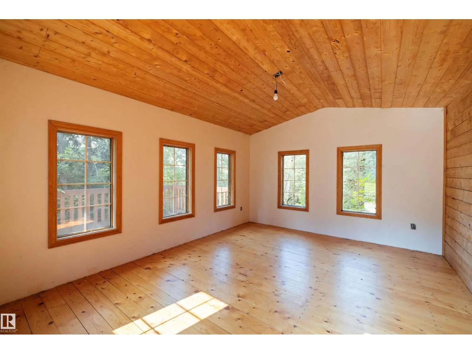#35 24119 TWP ROAD 554