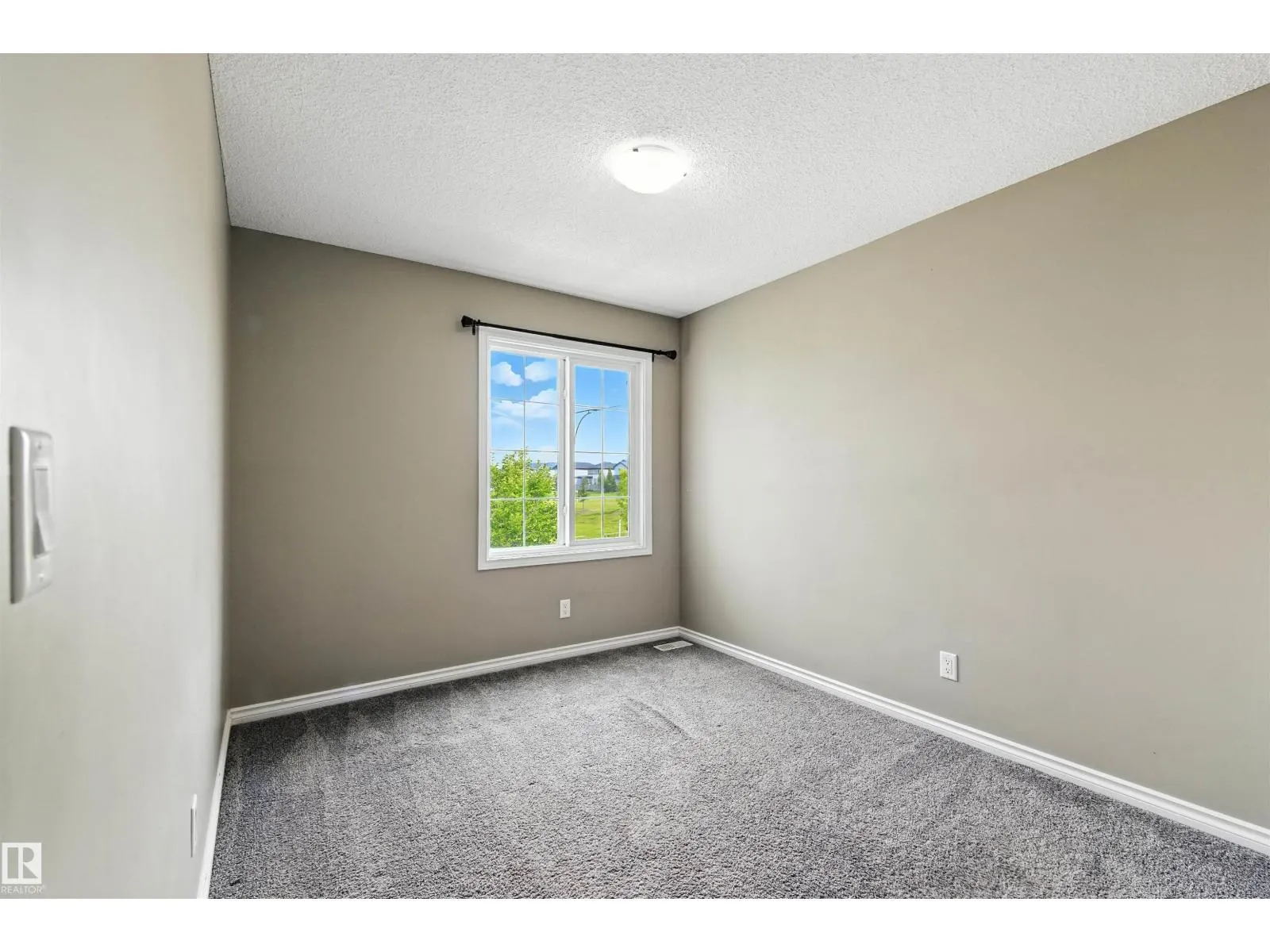 8085 CHAPPELLE WY SW