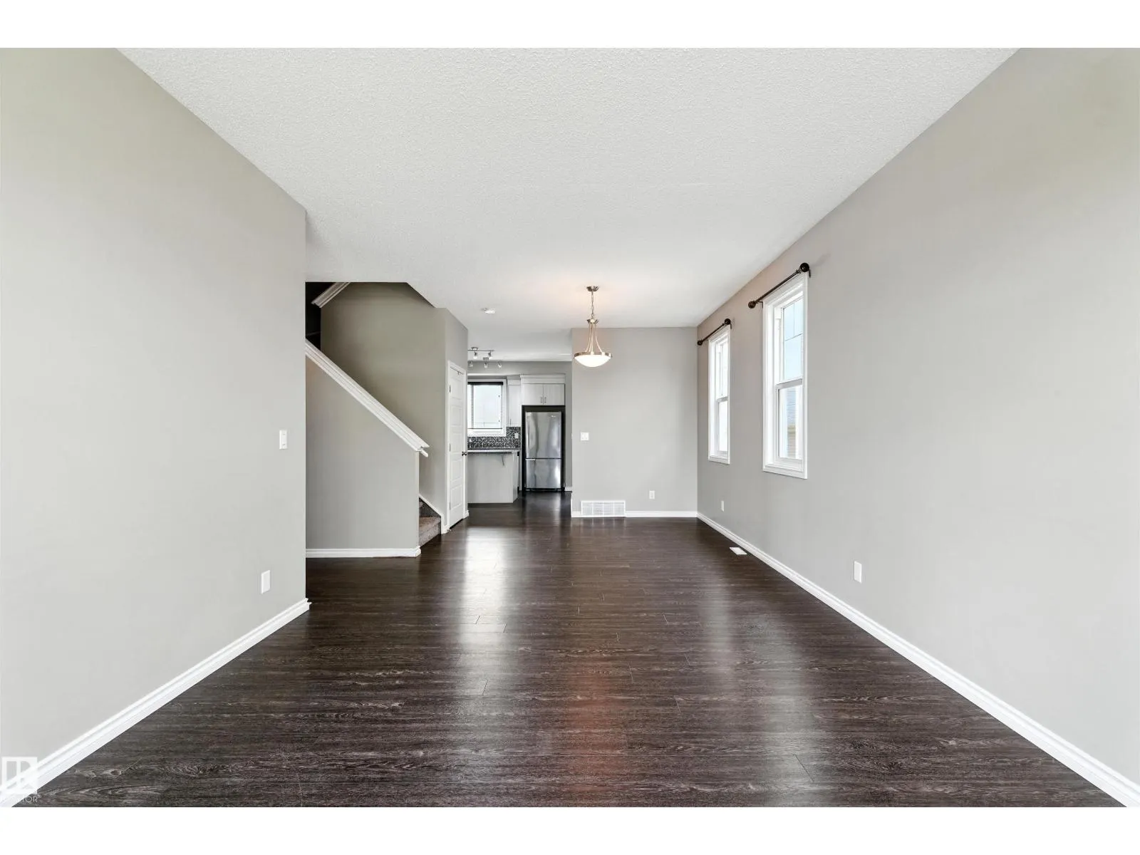 8085 CHAPPELLE WY SW