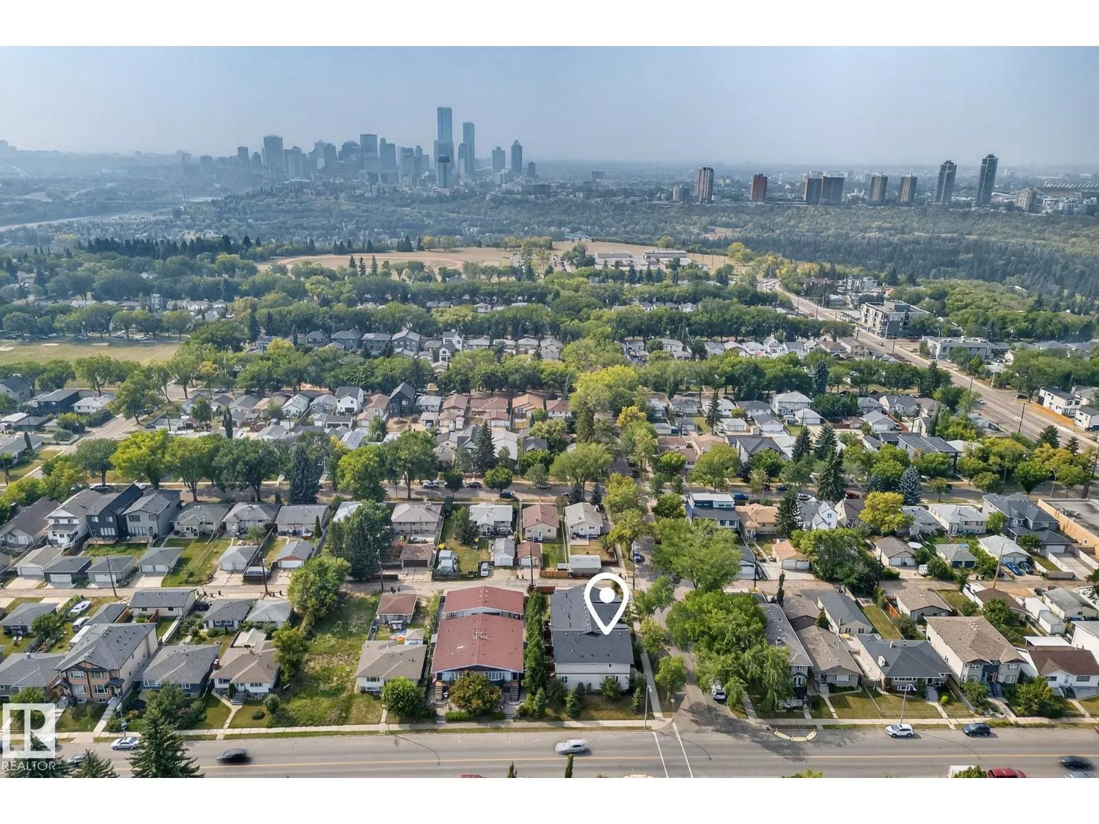7907 105 AV NW
