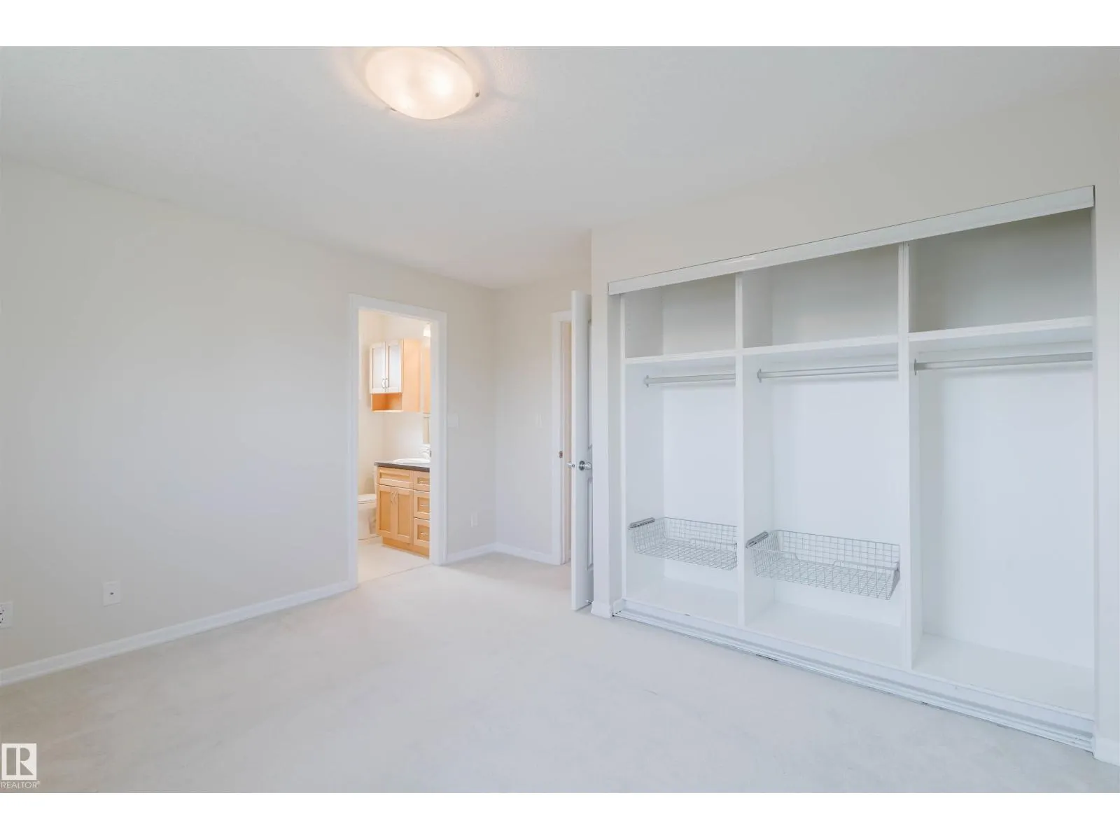 2018 108 ST NW