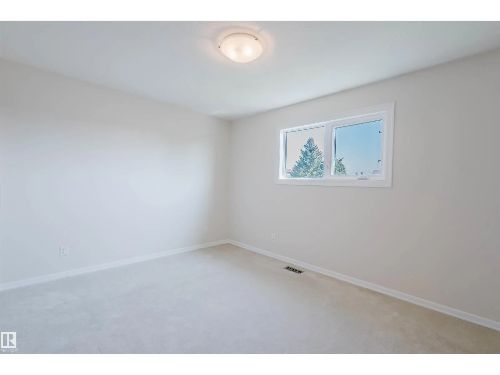 2018 108 ST NW