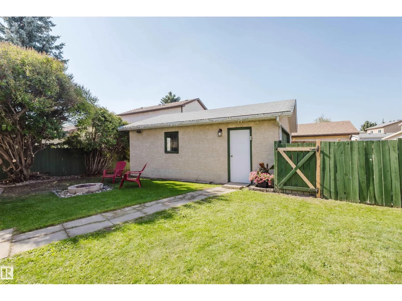 2018 108 ST NW