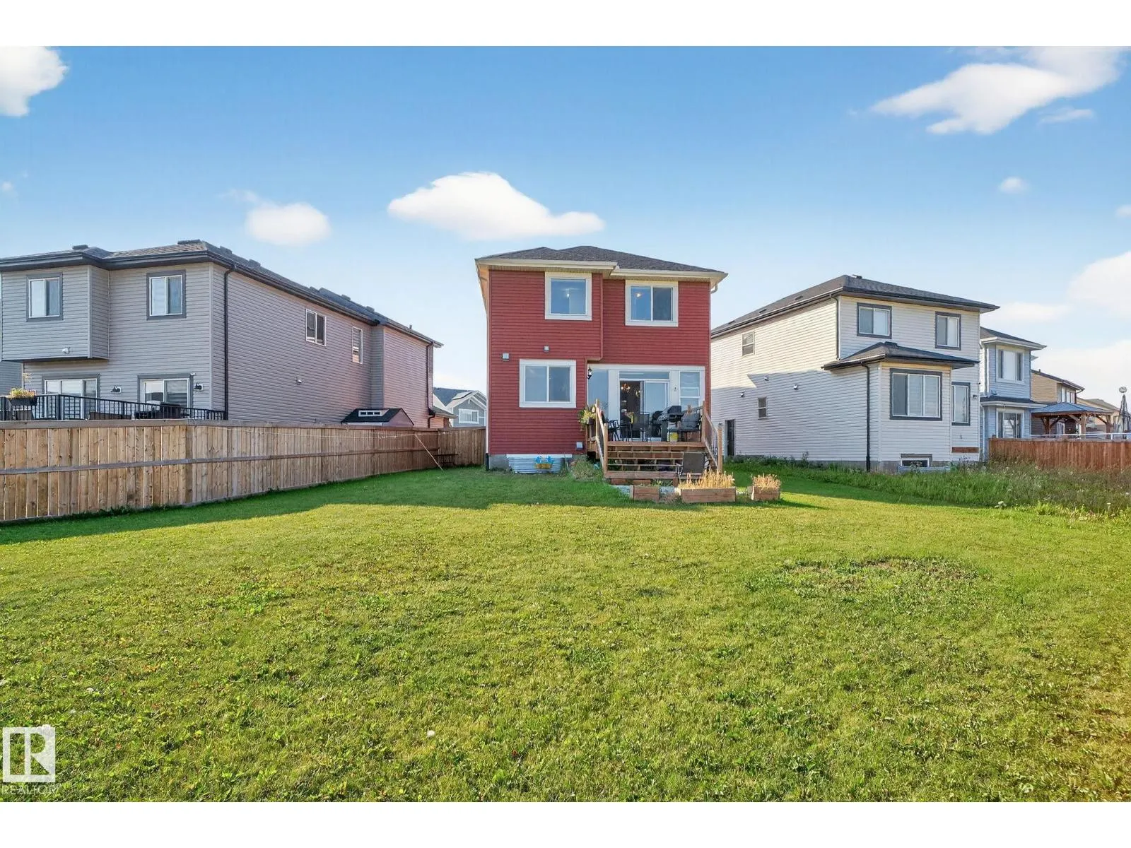 2171 51 ST SW