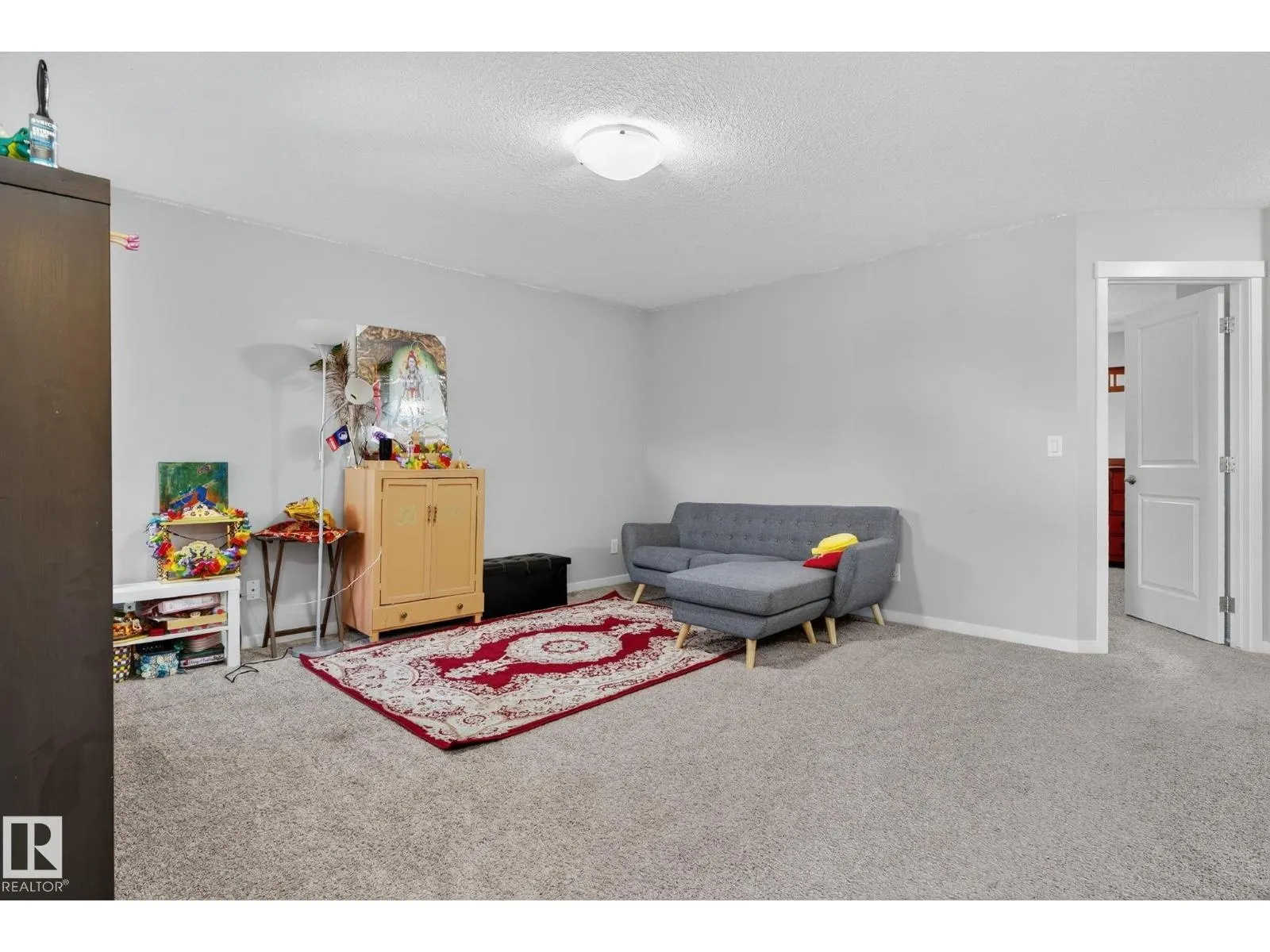 2171 51 ST SW