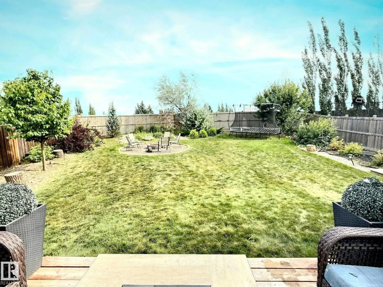 21703 80 AV NW