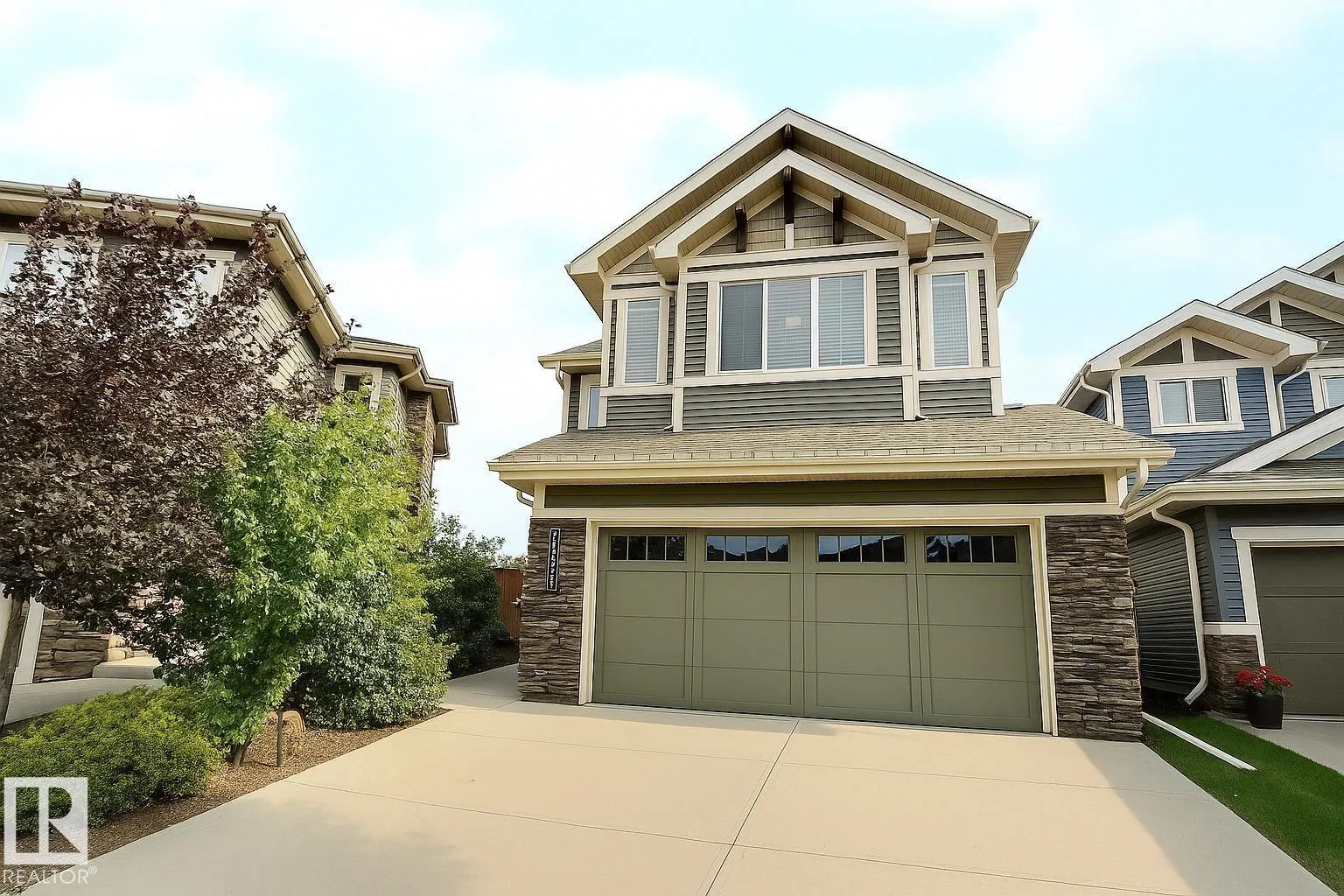 21703 80 AV NW