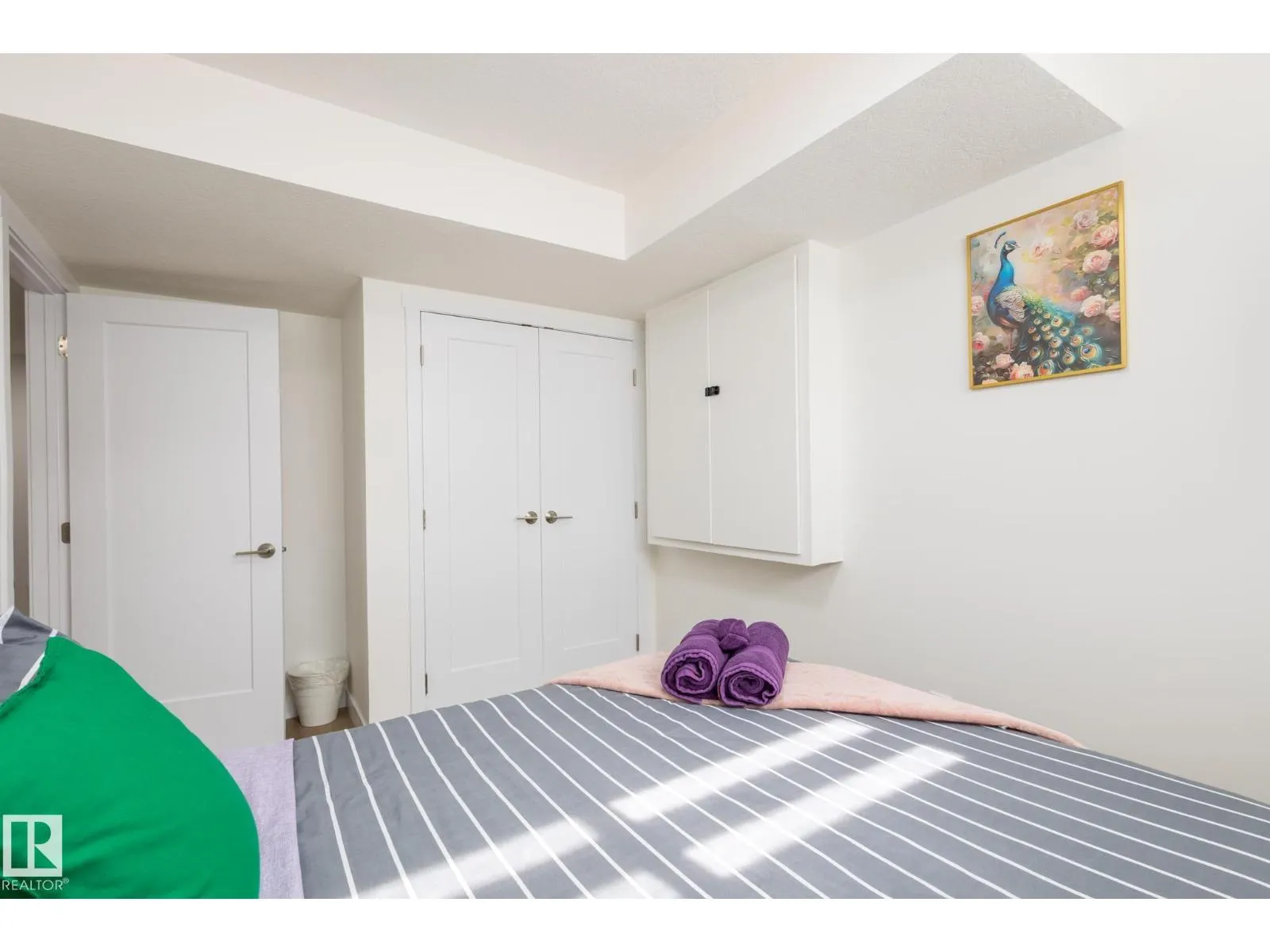 2379 GLENRIDDING BV SW