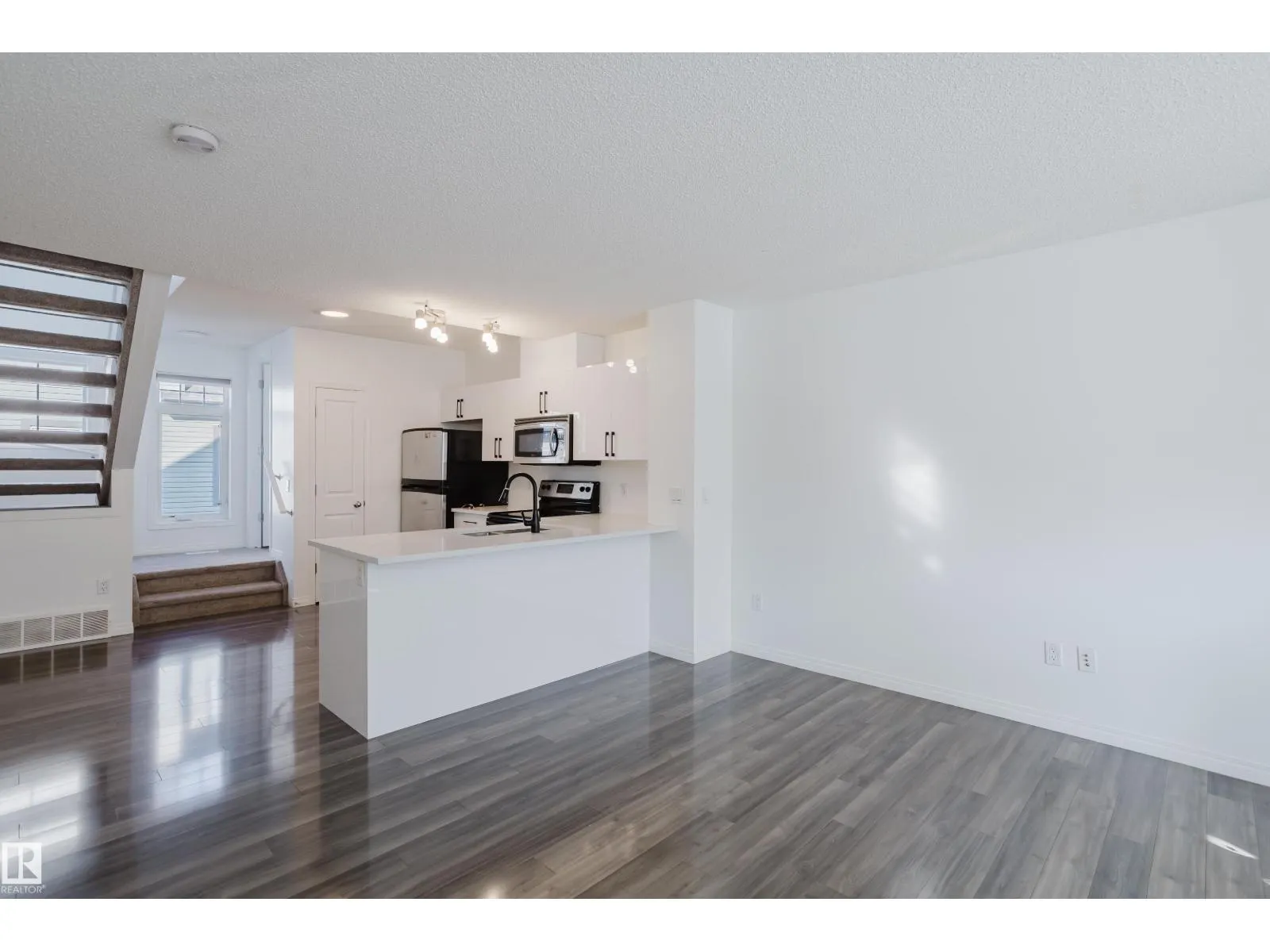 #3 465 Hemingway RD NW