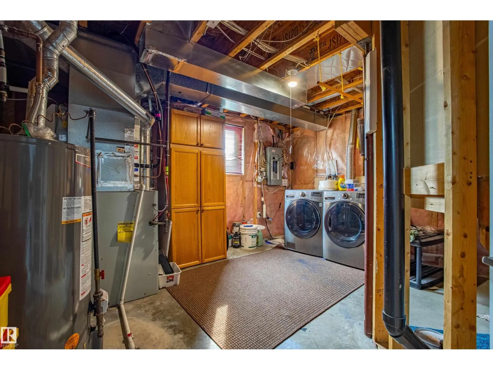 2812 40A AV NW