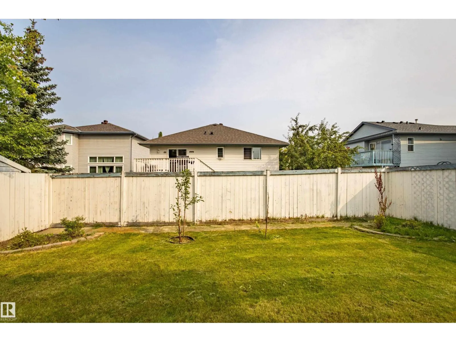 2812 40A AV NW