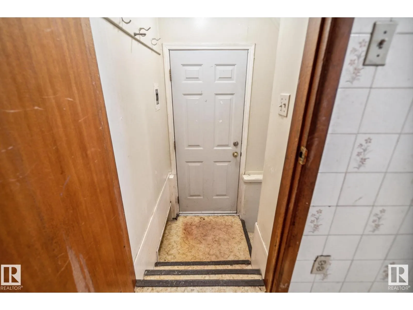 12125 40 ST NW