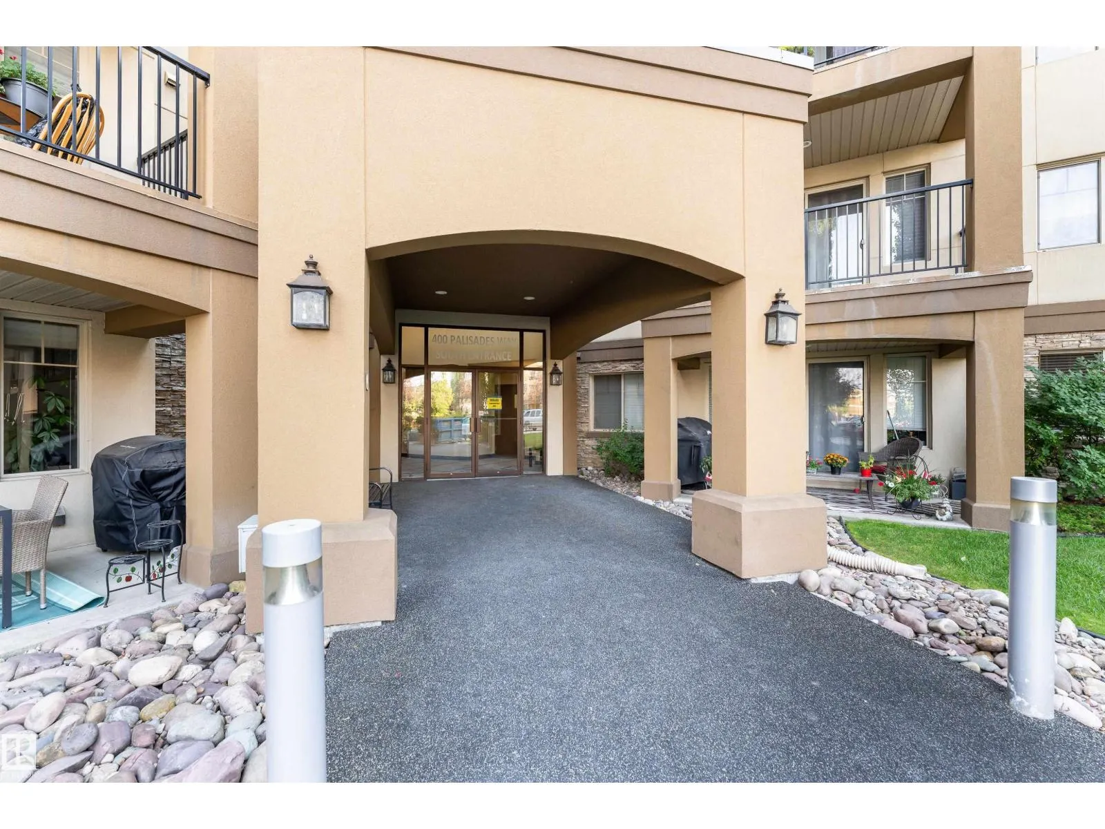 #125 400 Palisades WY