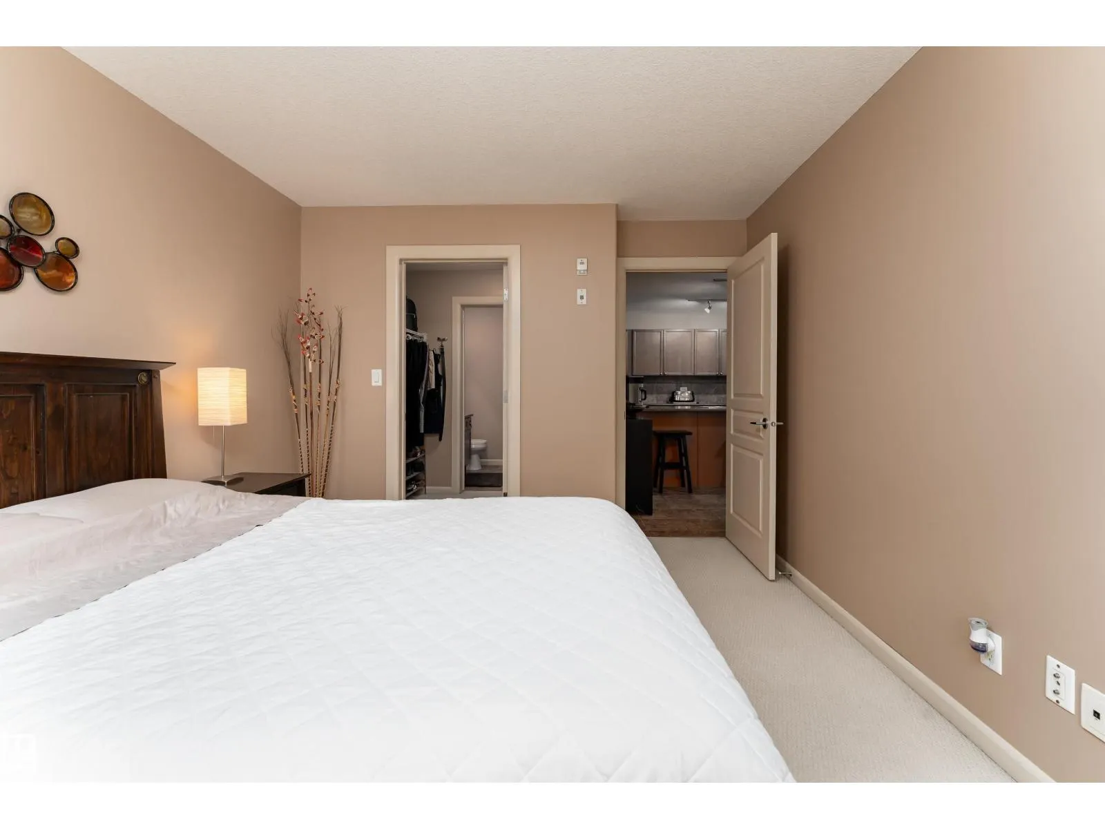 #125 400 Palisades WY