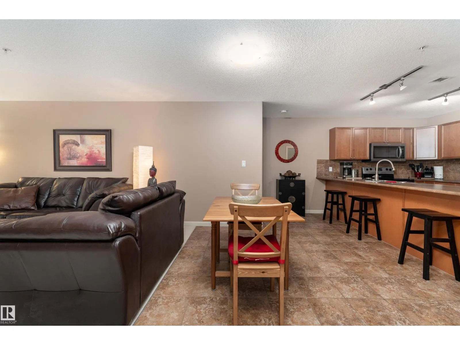 #125 400 Palisades WY