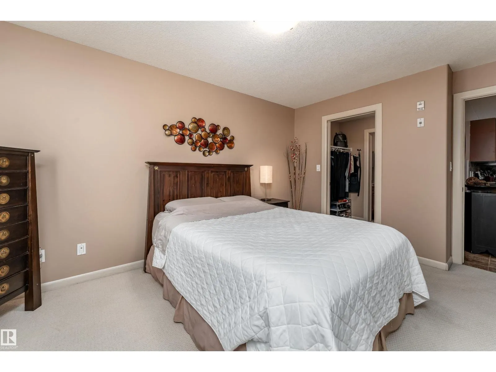 #125 400 Palisades WY