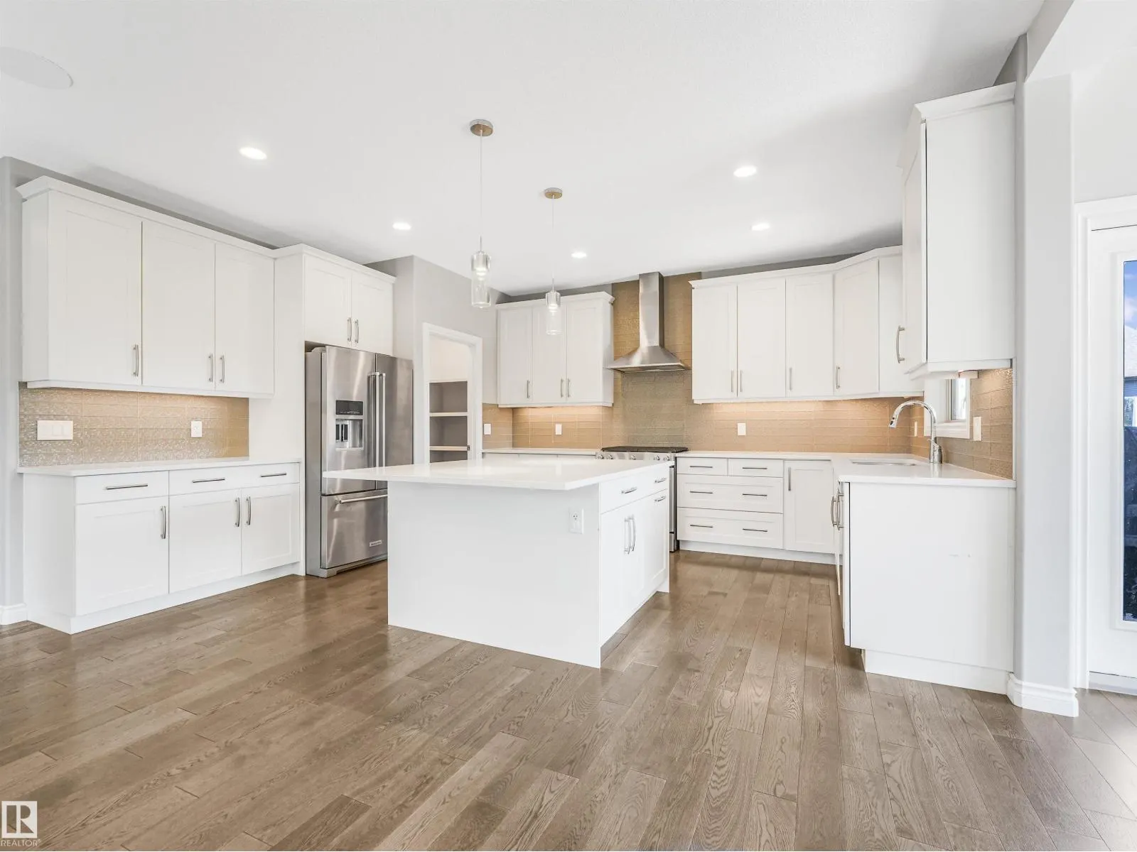 3565 KESWICK BV SW