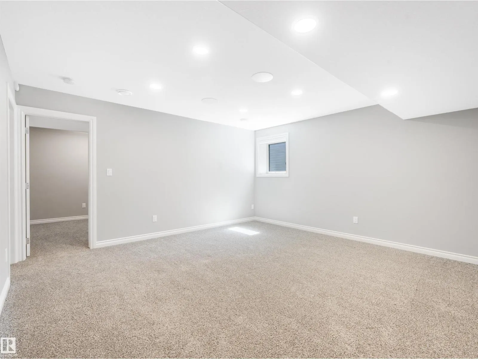 3565 KESWICK BV SW