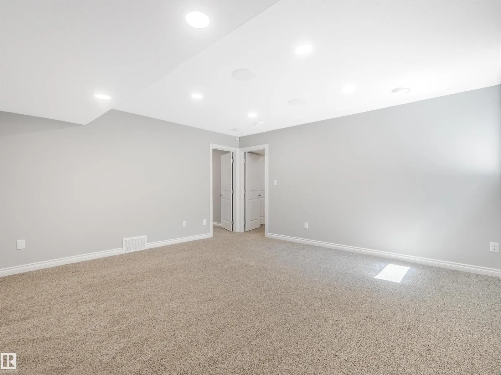 3565 KESWICK BV SW