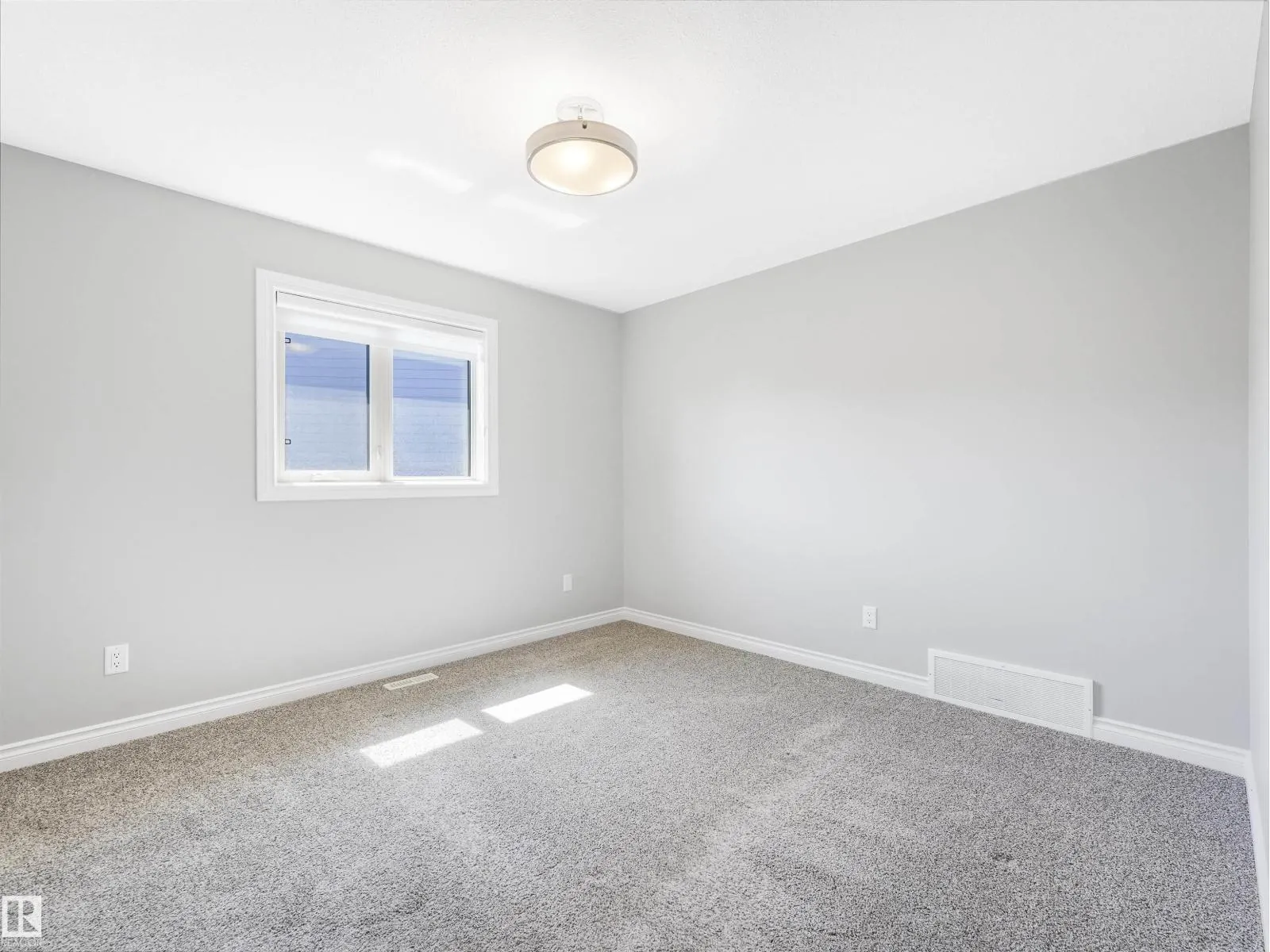 3565 KESWICK BV SW