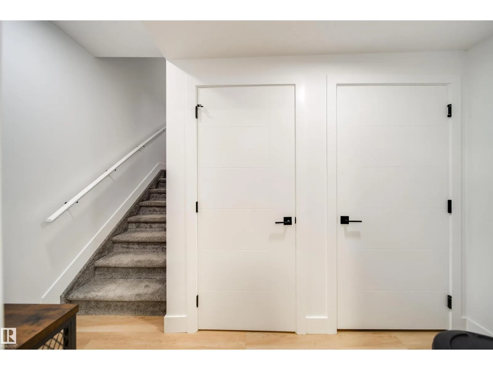 1831 63 AV NE