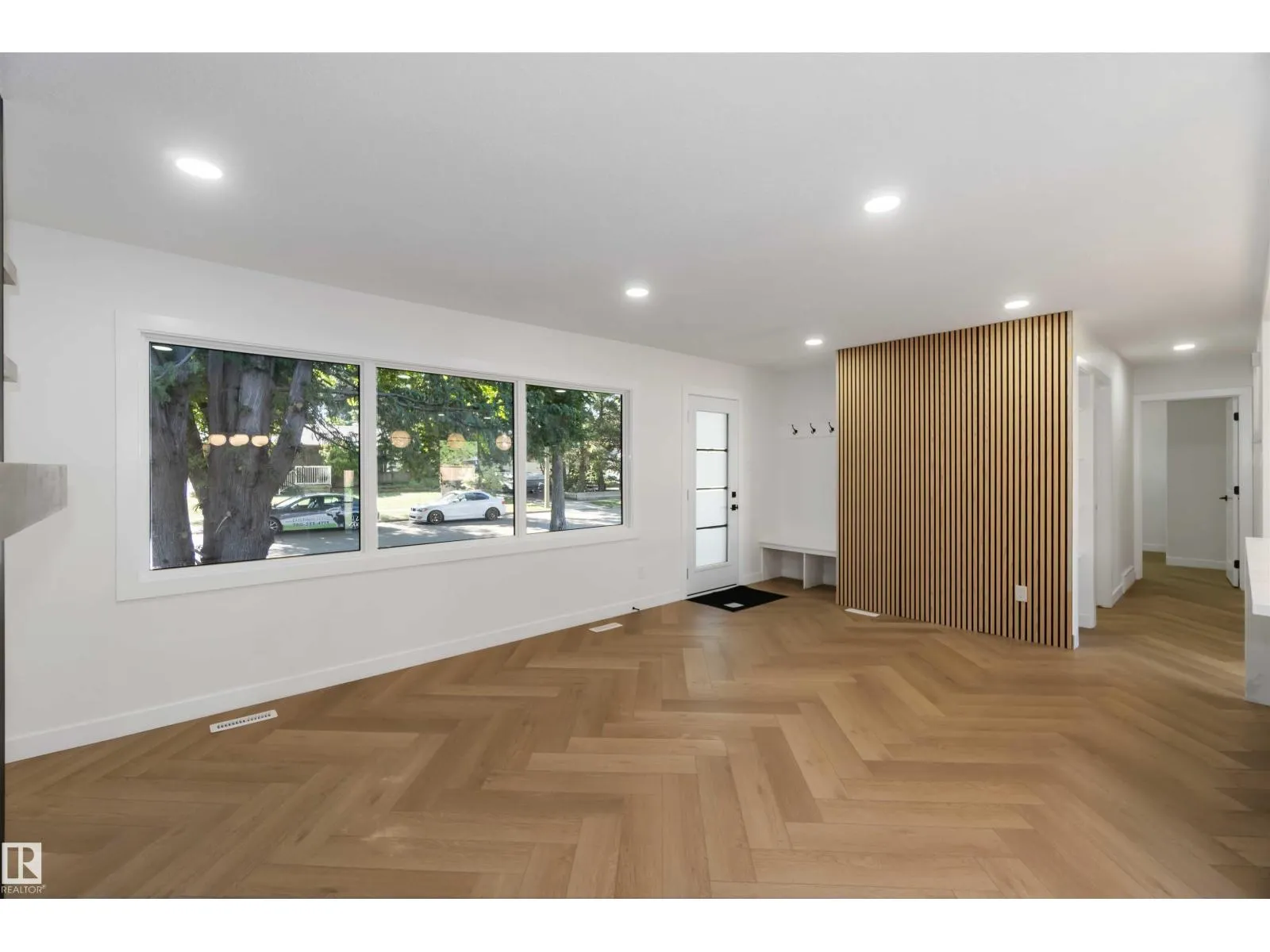 22 SUNNYSIDE CR