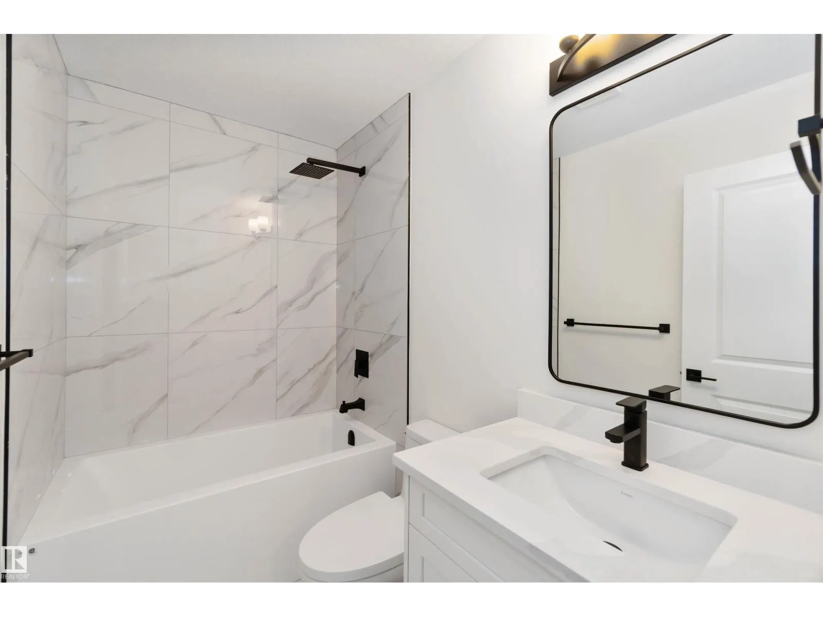 22 SUNNYSIDE CR