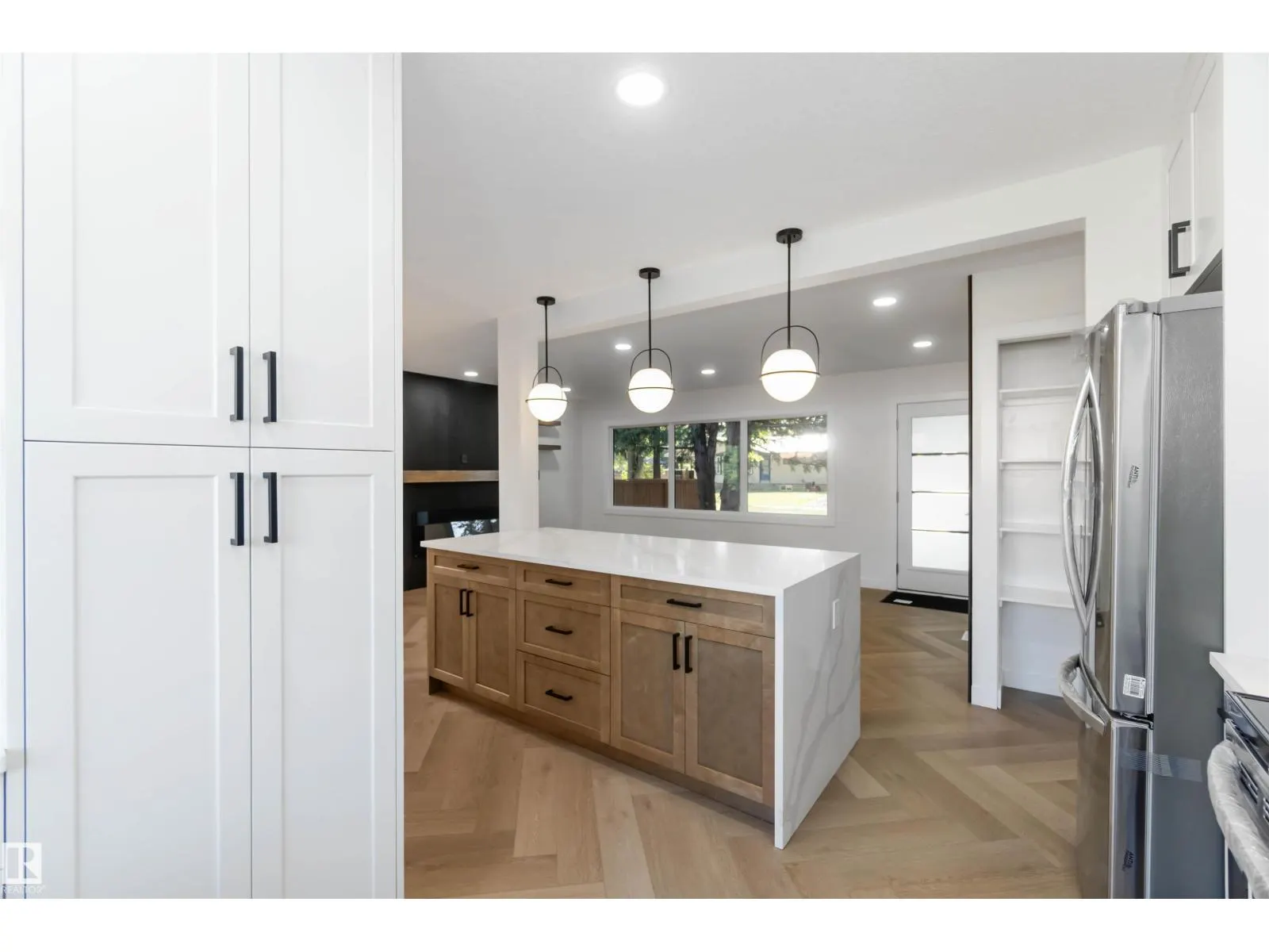 22 SUNNYSIDE CR