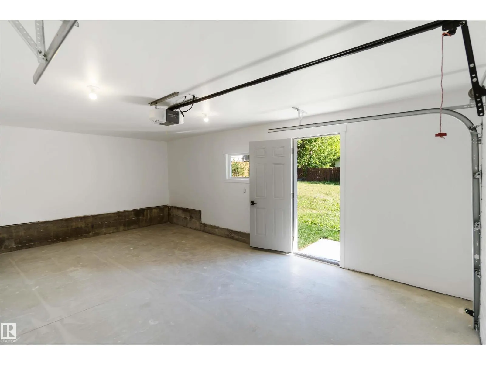22 SUNNYSIDE CR