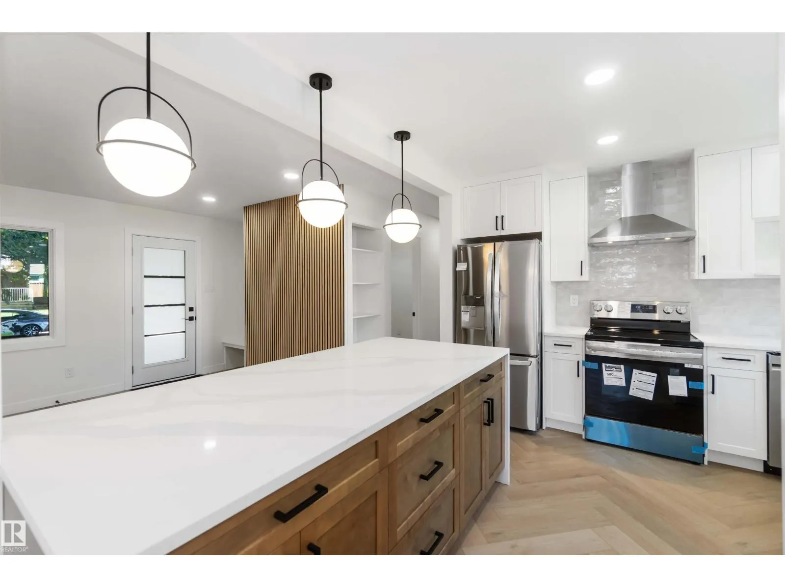 22 SUNNYSIDE CR