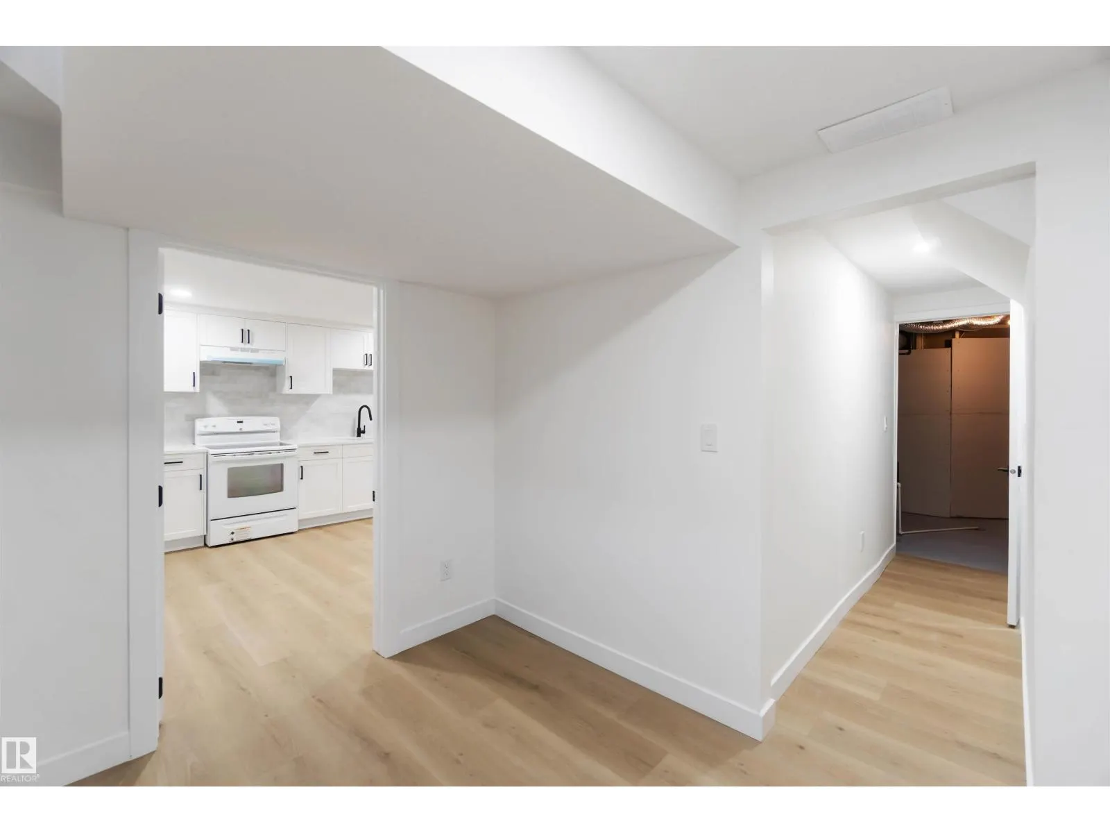 22 SUNNYSIDE CR