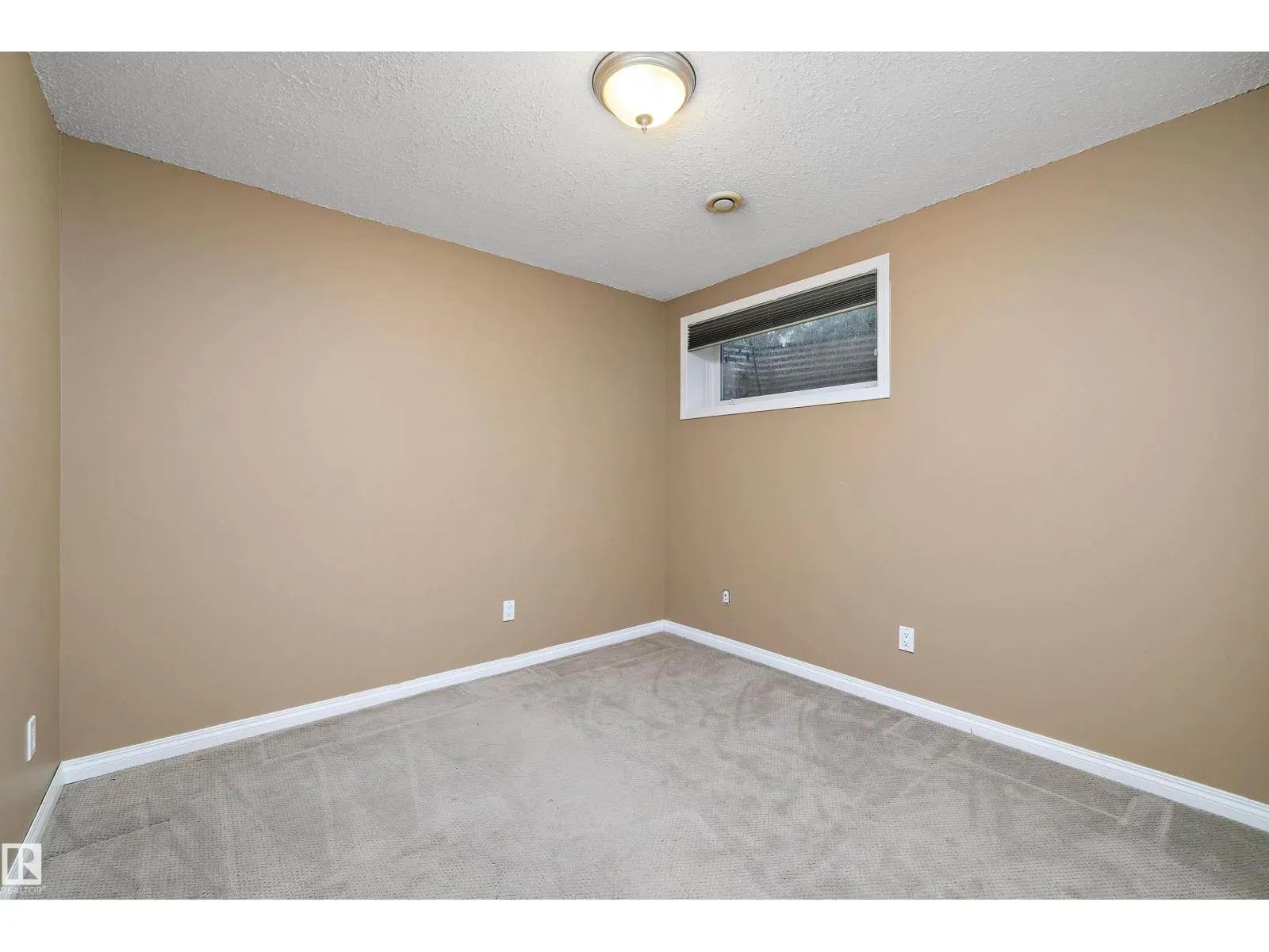 17808 109 ST NW