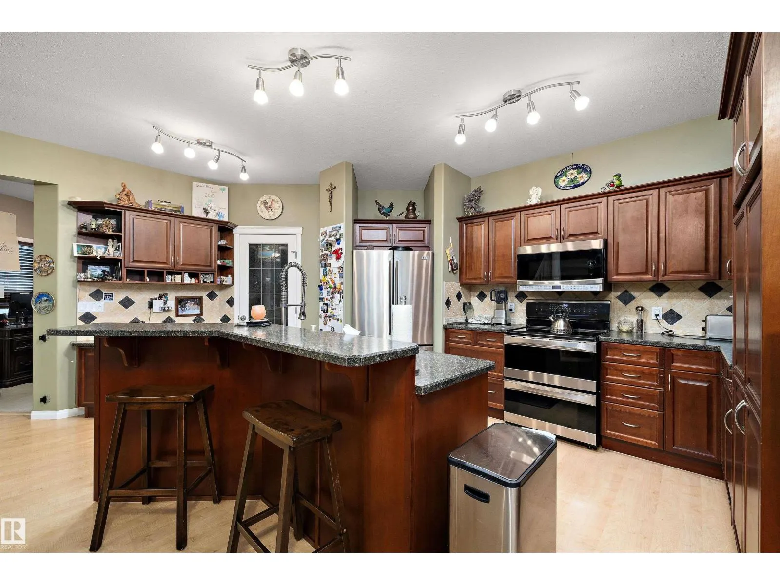 17808 109 ST NW