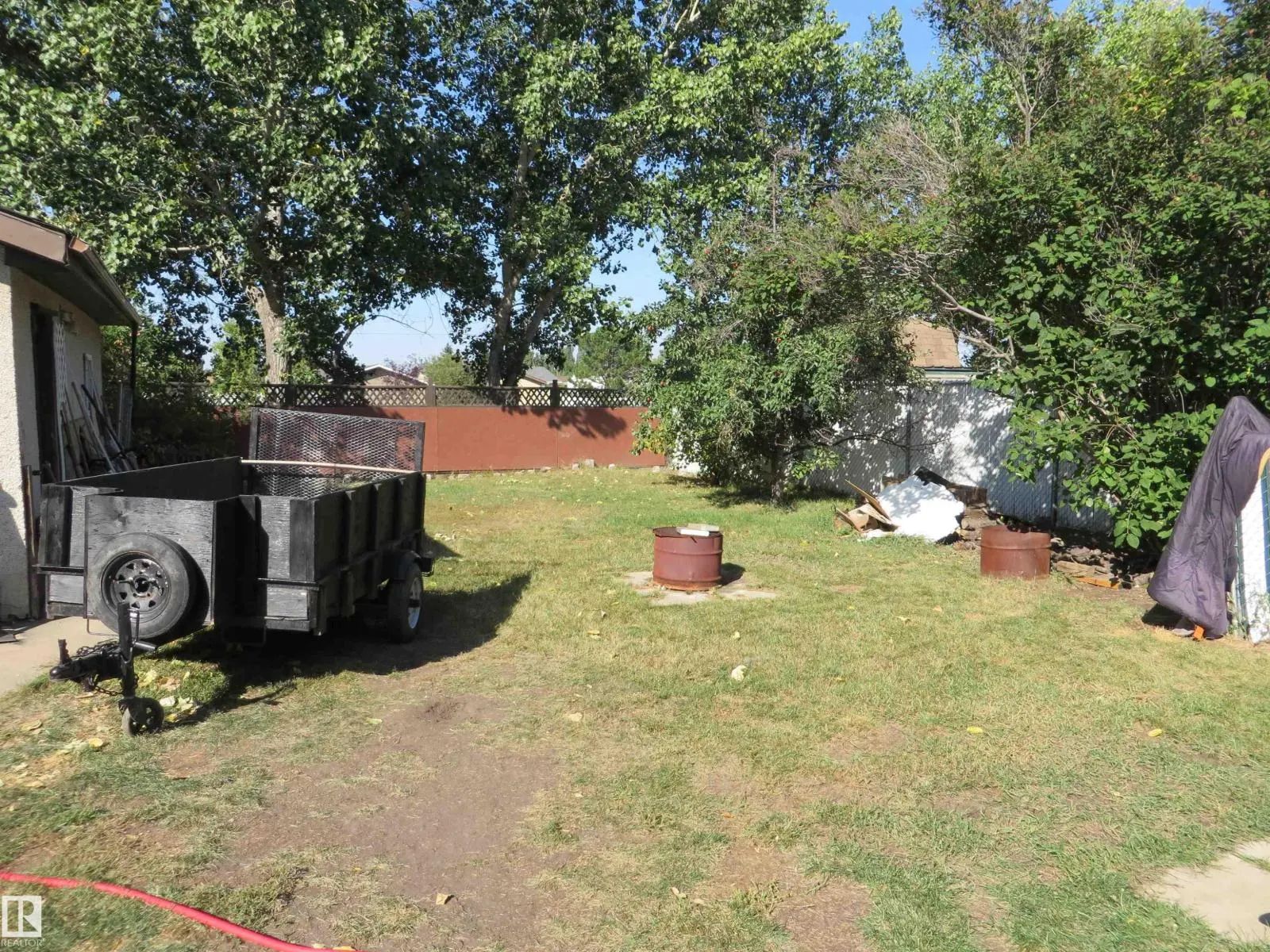 4010 37 AV