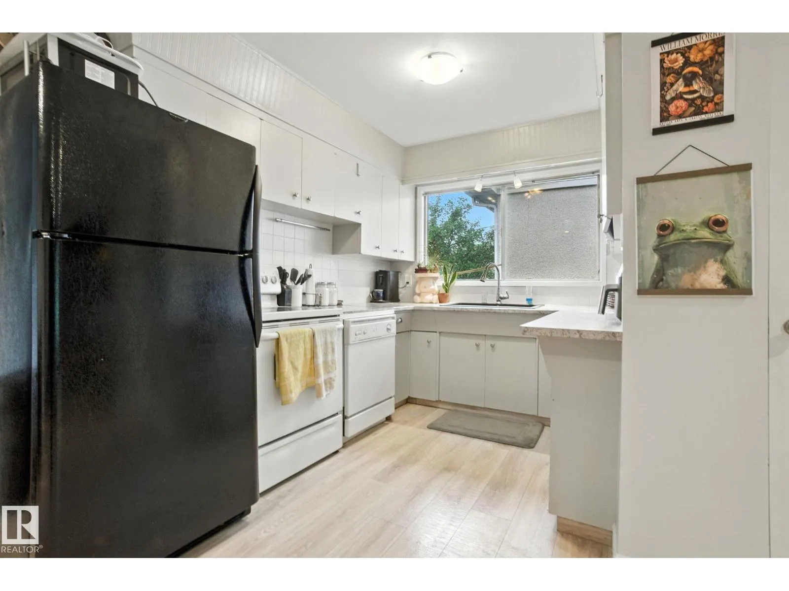 12710 85 ST NW
