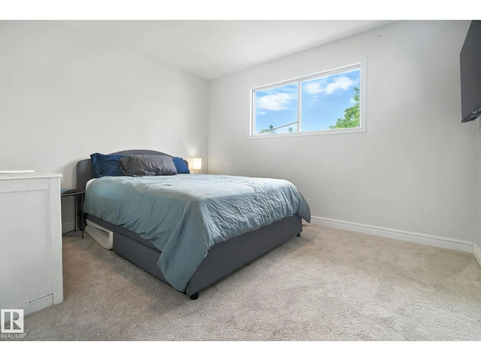 12710 85 ST NW