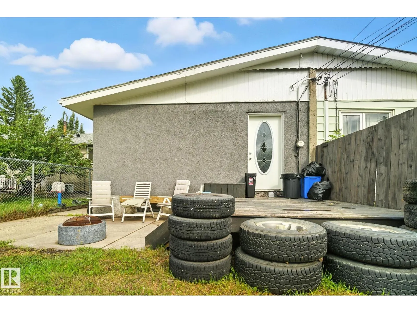 12710 85 ST NW