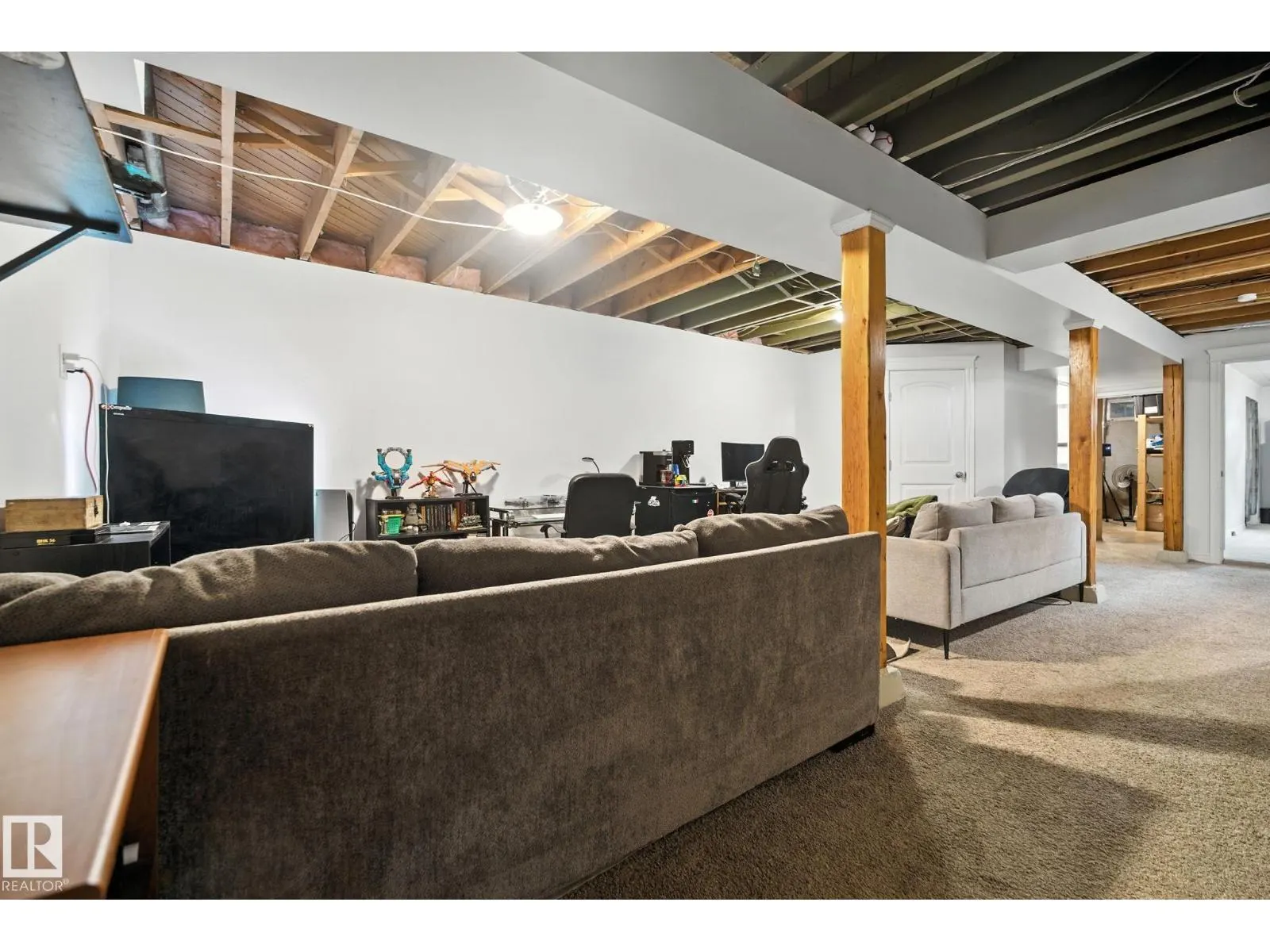 12710 85 ST NW