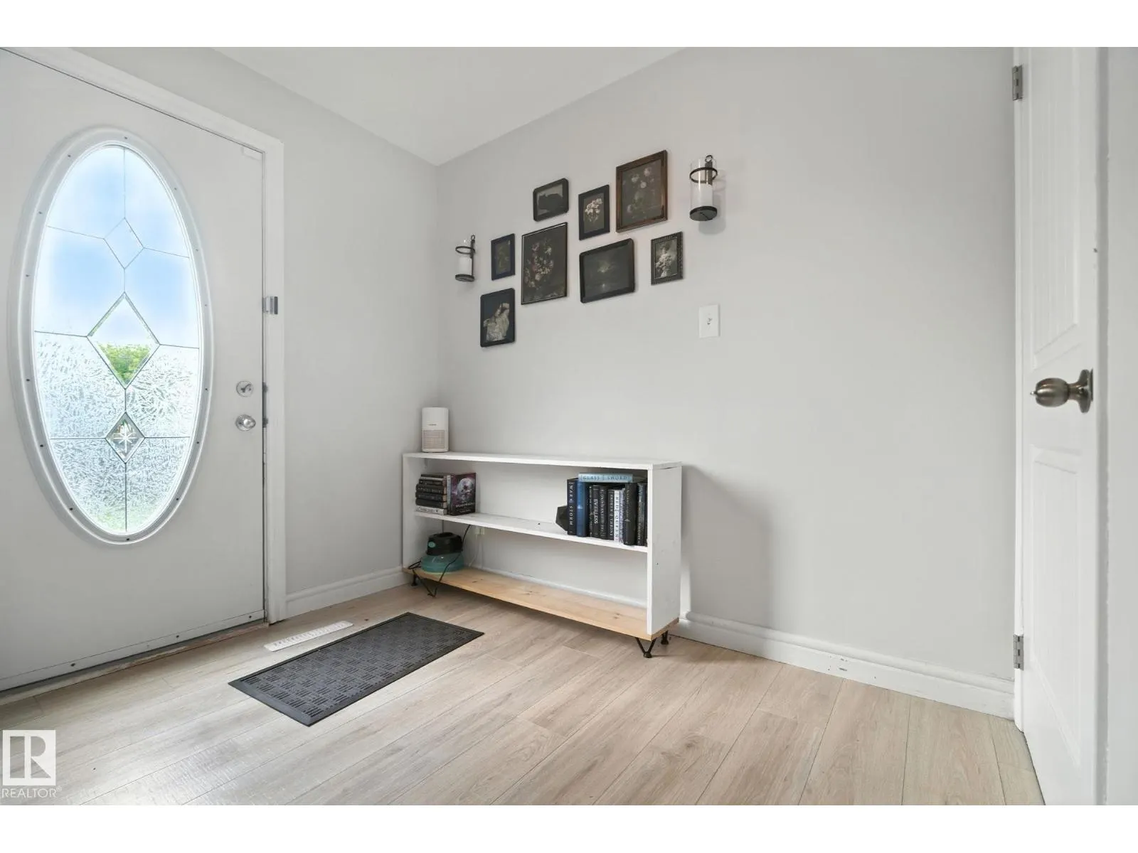 12710 85 ST NW