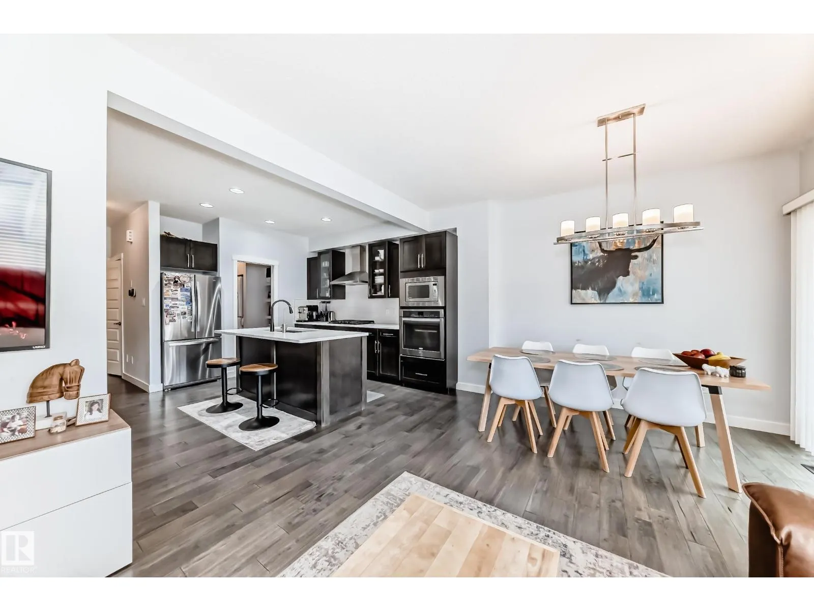 20725 99A AV NW