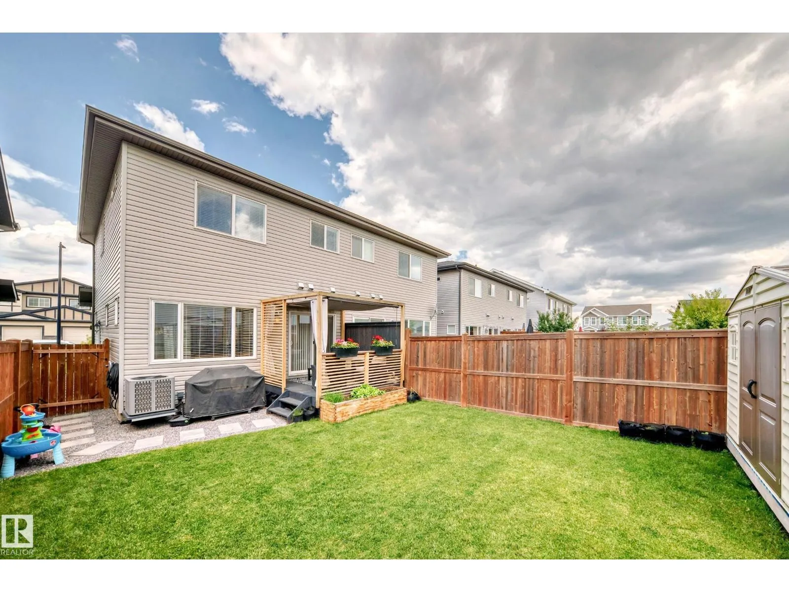 20725 99A AV NW