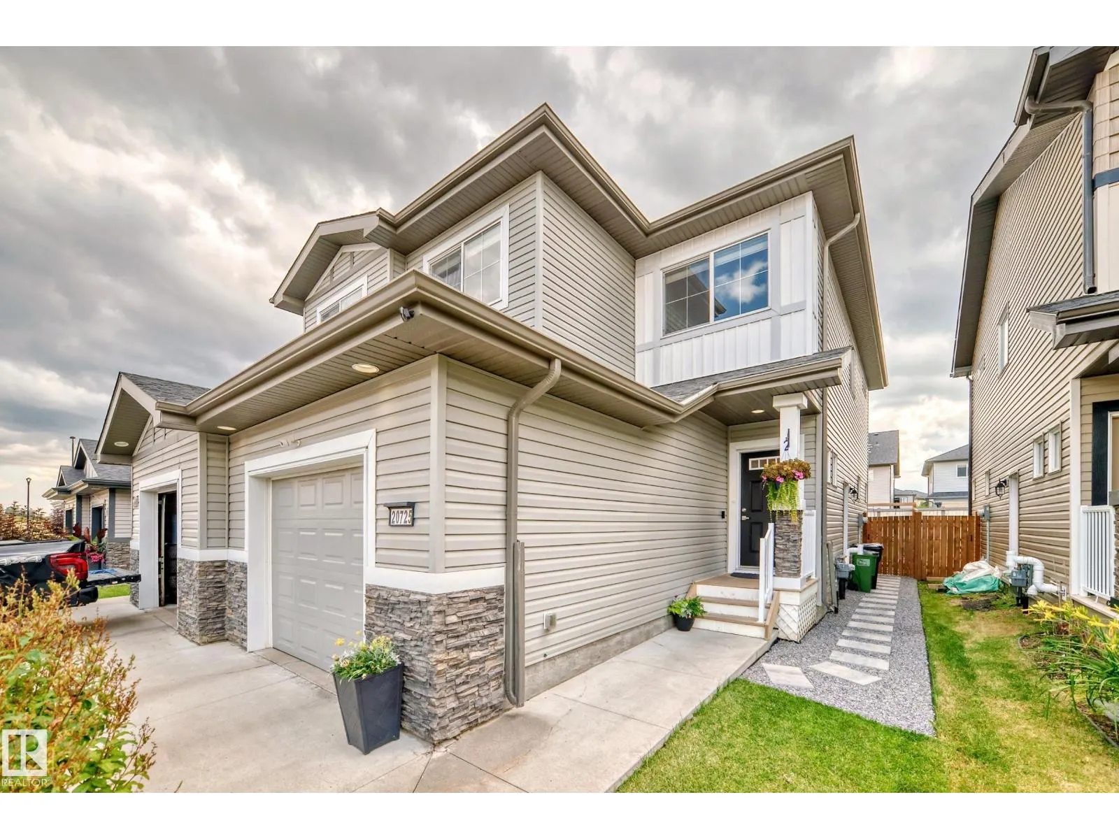 20725 99A AV NW