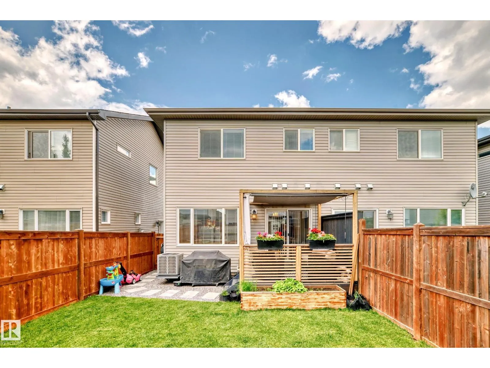 20725 99A AV NW
