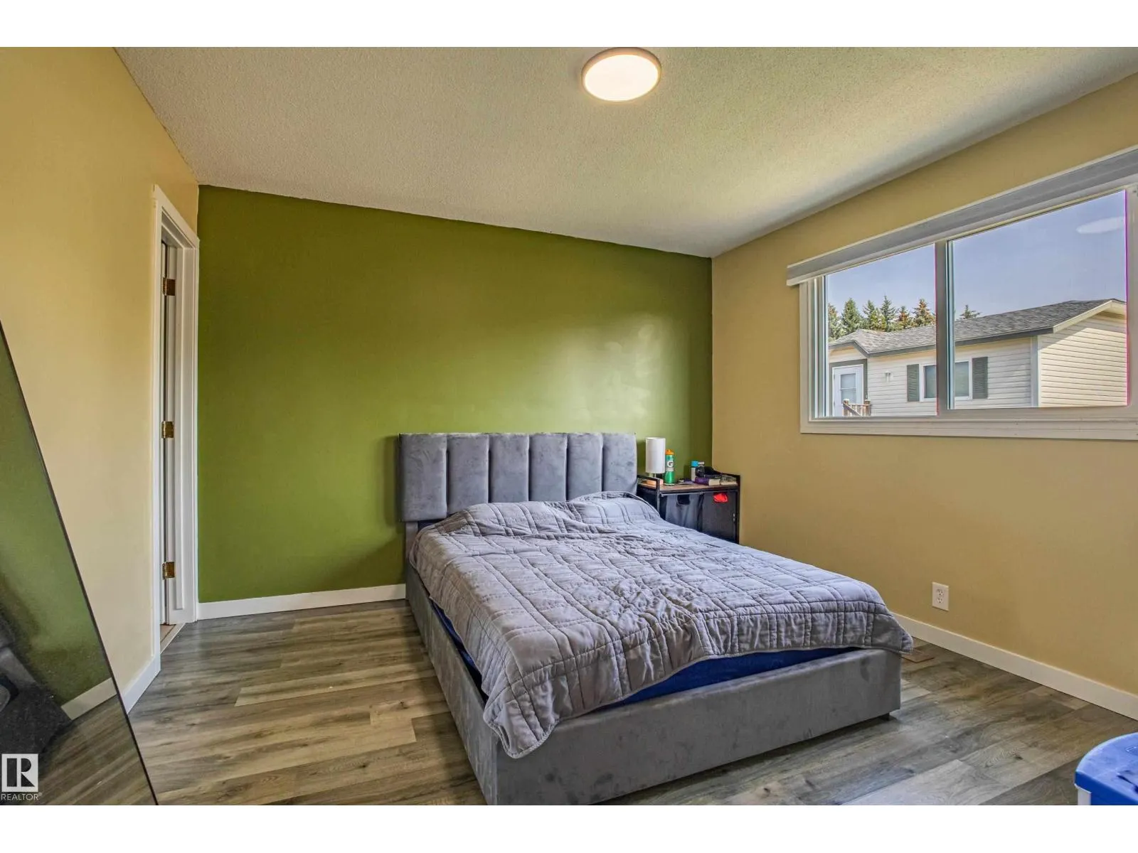 5453 EASTVIEW CR