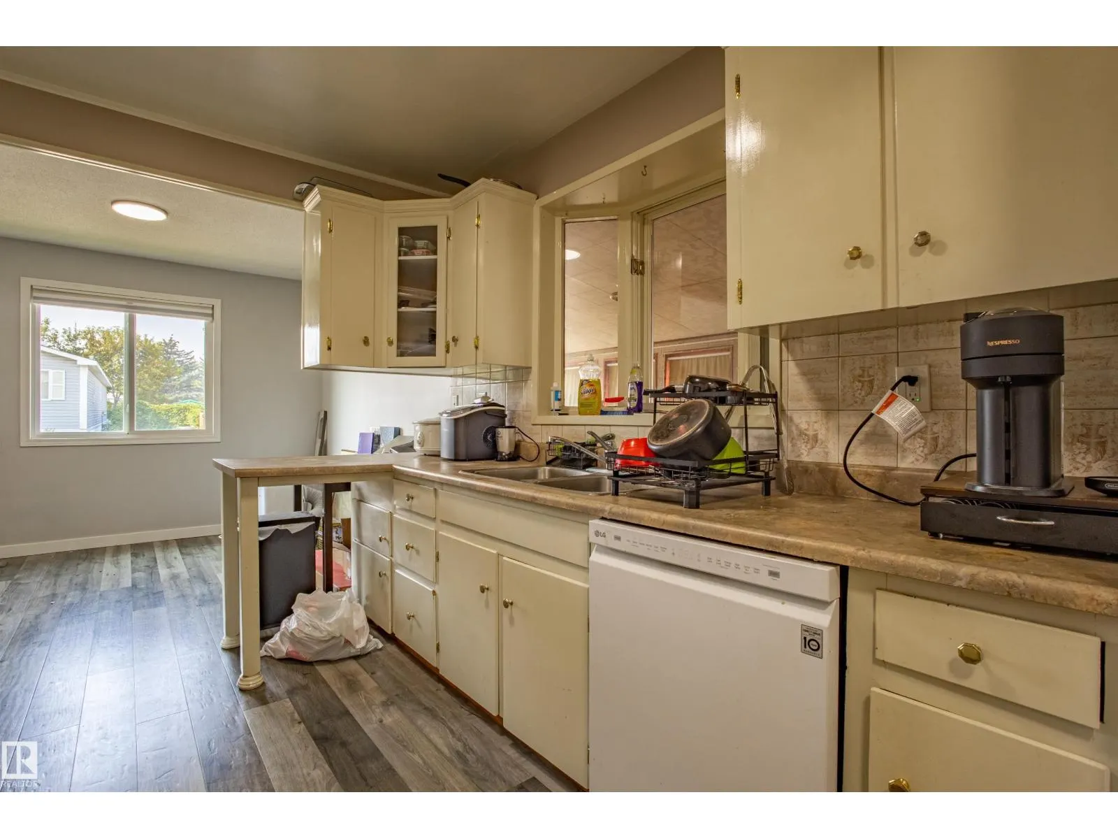 5453 EASTVIEW CR