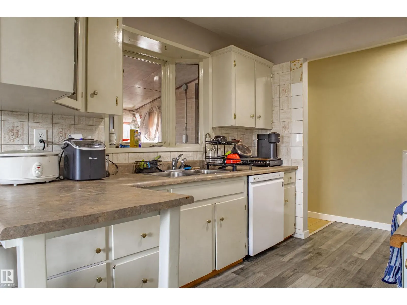 5453 EASTVIEW CR