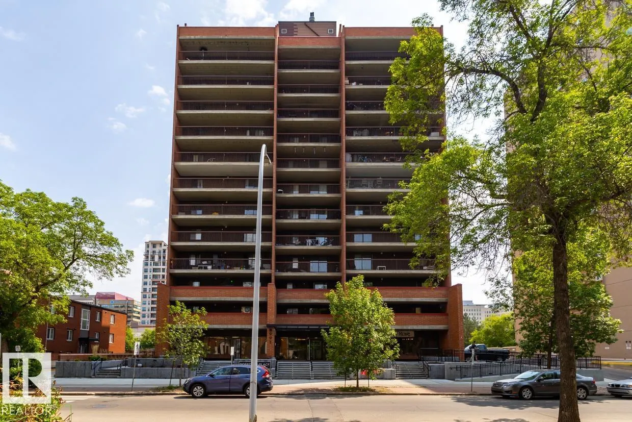 #206 9917 110 ST NW